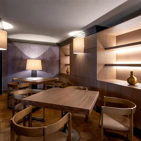 Radisson Collection Astorija Hotel, מלון וילנה