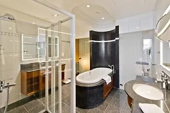Radisson Collection Astorija Hotel, 5*