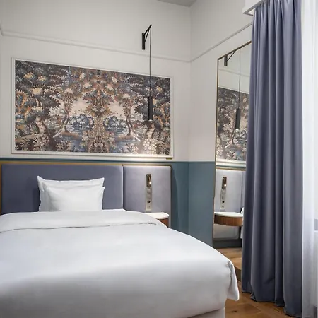 Radisson Collection Astorija Hotel, Отель 5*