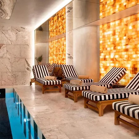 Radisson Collection Astorija Hotel, 5*