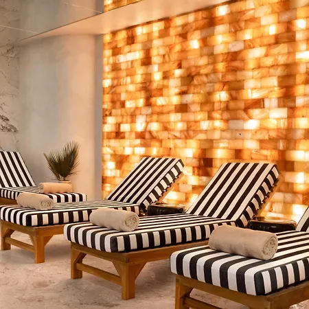 Ξενοδοχείο Radisson Collection Astorija Hotel, 5*