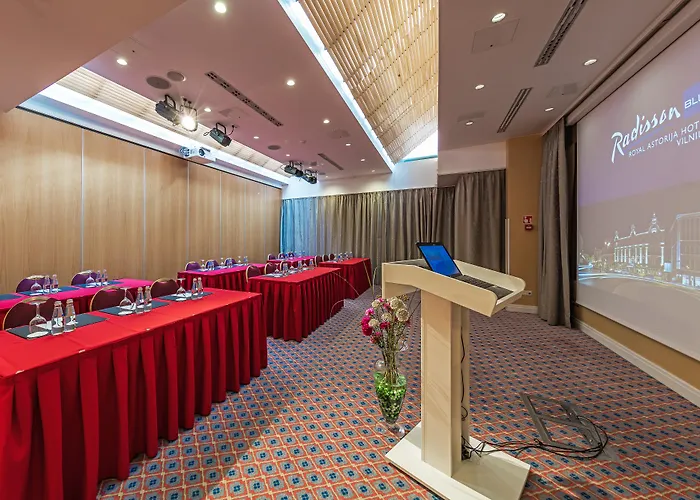 Radisson Collection Astorija Hotel, Hotel