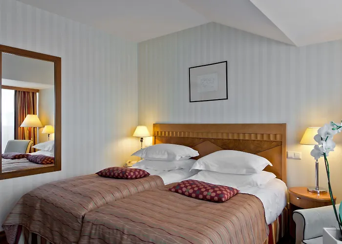 Radisson Collection Astorija Hotel,