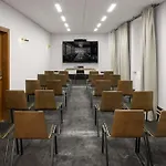 Radisson Collection Astorija Hotel, Hotell 5*