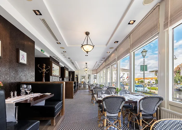 Radisson Collection Astorija Hotel, Wilna