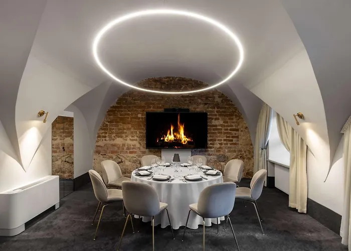 Radisson Collection Astorija Hotel, Szálloda Vilnius