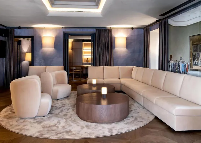 Szálloda Radisson Collection Astorija Hotel, 5*