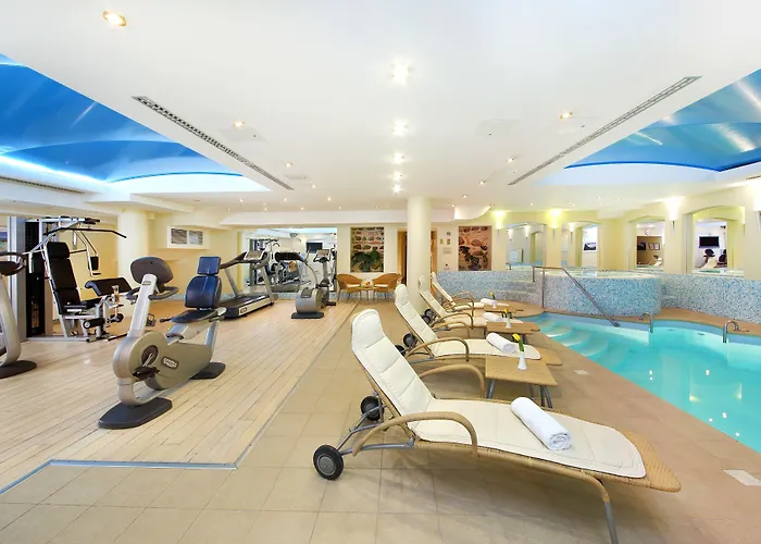 Radisson Collection Astorija Hotel, 5*