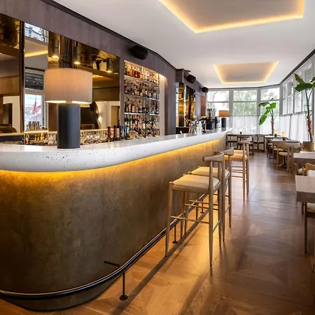 Radisson Collection Astorija Hotel, Готель Вільнюс