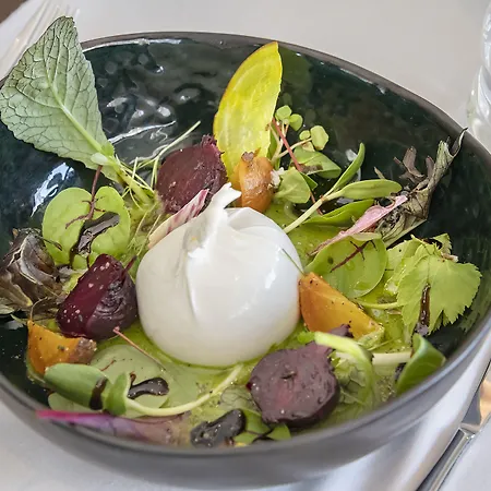 Radisson Collection Astorija Hotel,