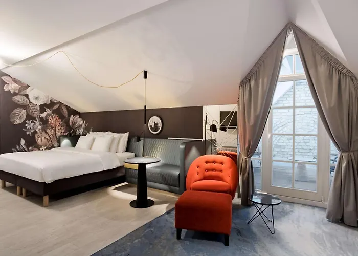 Radisson Collection Astorija Hotel, Hotel Wilno